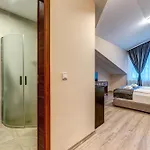 Valemo House Hotel *