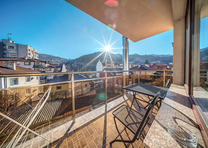 Hotel Valemo House *